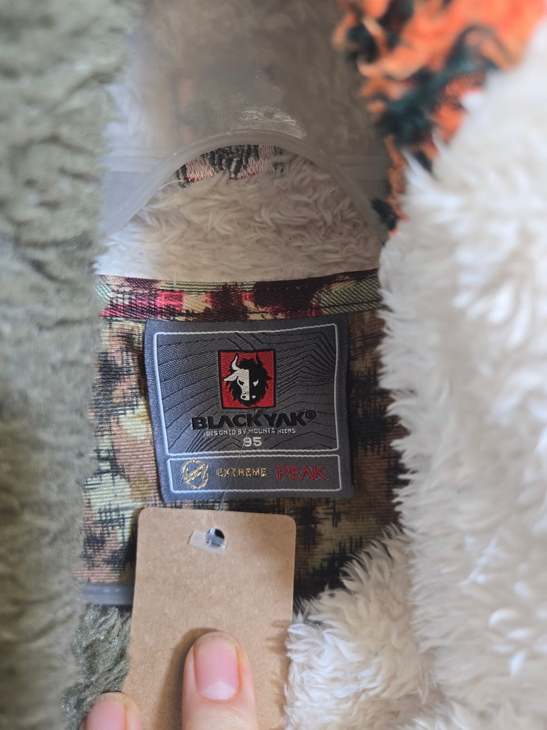 블랙야크 후리스 자켓 오렌지 패턴 상품이미지3