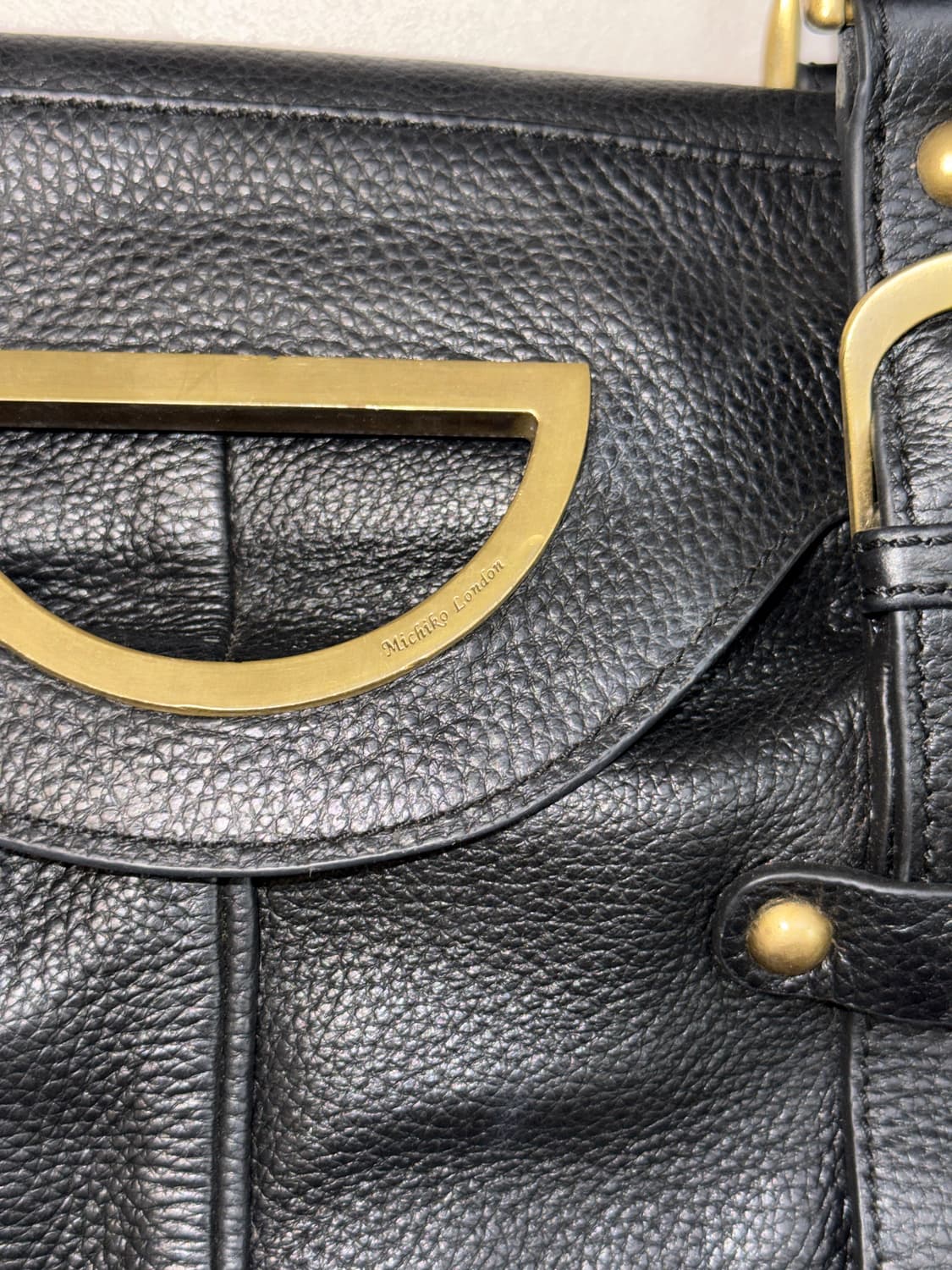 MICHIKO LONDON KOSHINO buckled tote bag 상품이미지3