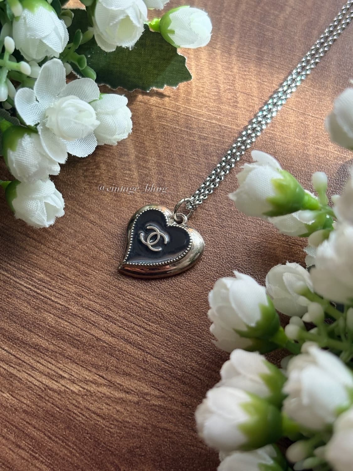 블랙) 샤넬 실버 하트 목걸이 상품이미지2