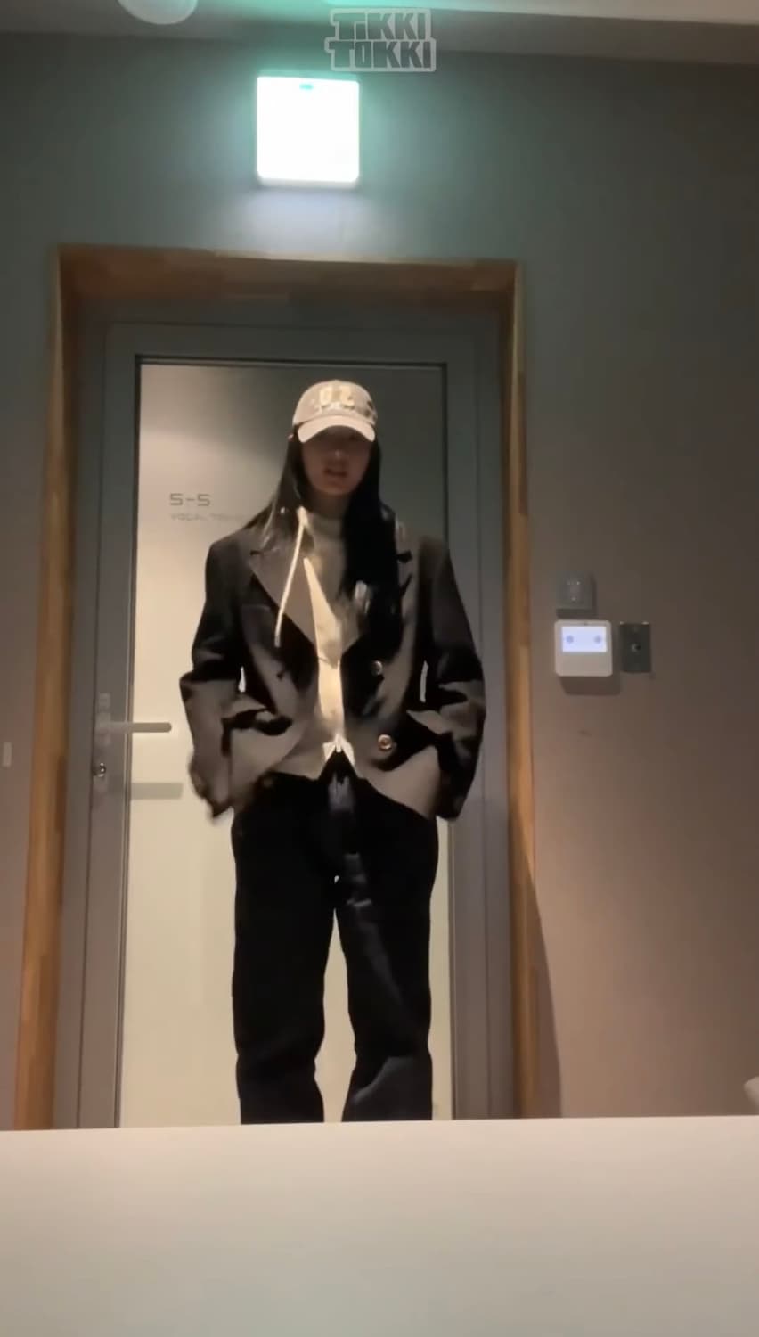 (뉴진스민지착용) 모헤 Virgin wool hoodie knit _ i 상품이미지4