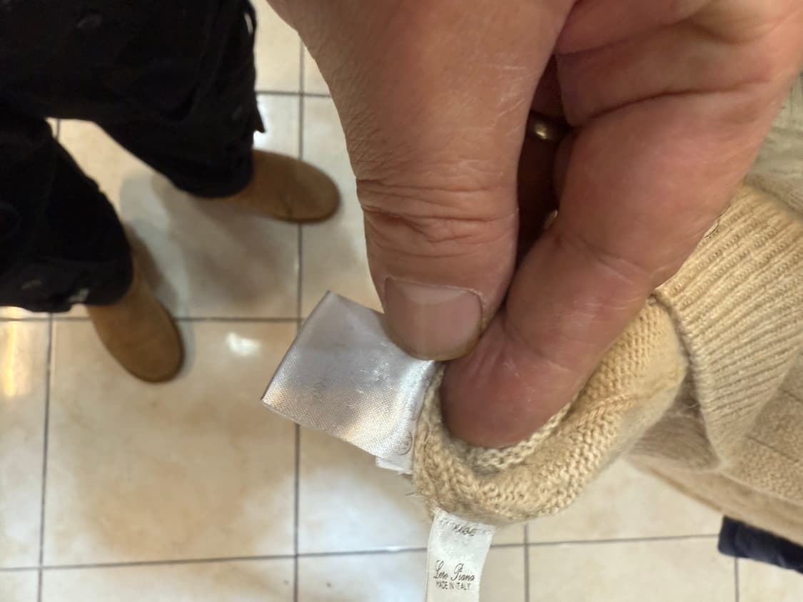 50/100 정품 로로피아나 캐시미어 가디건 팝니다 상품이미지7