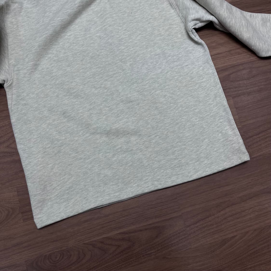 105 피오갓 에센셜 빅로고 스웻셔츠 상품이미지5