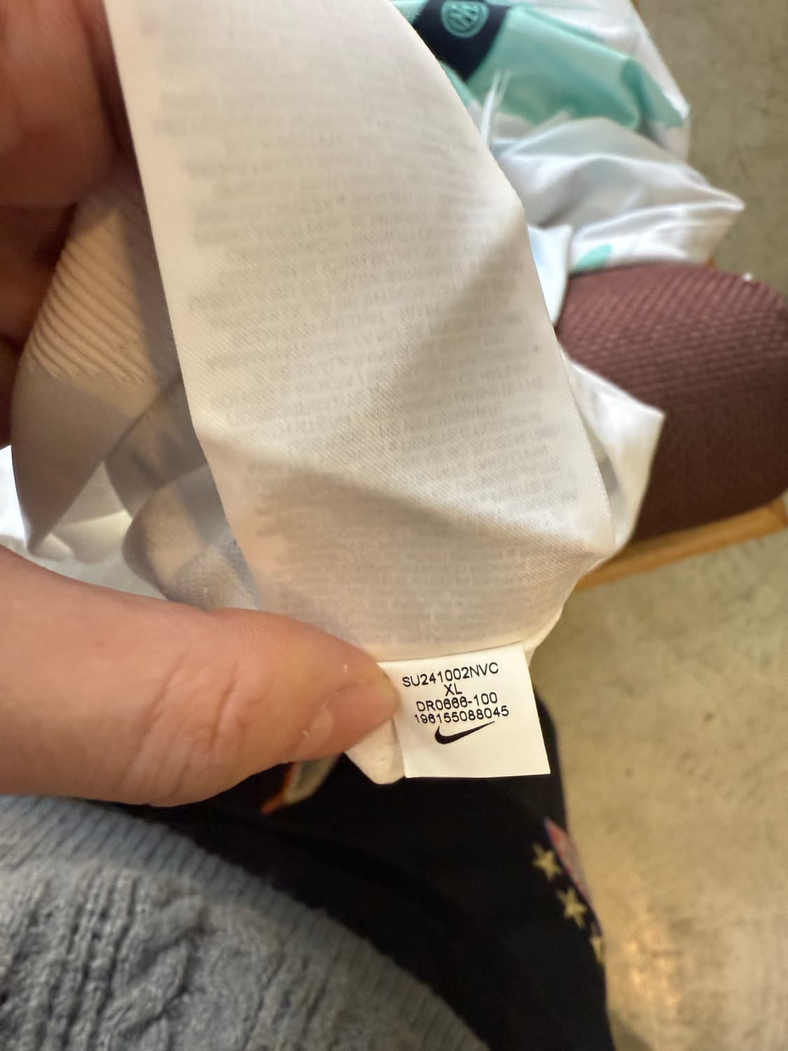 [해외XL]24-25 프랑크푸르트 유로파 어센틱 괴체 유니폼 상품이미지3