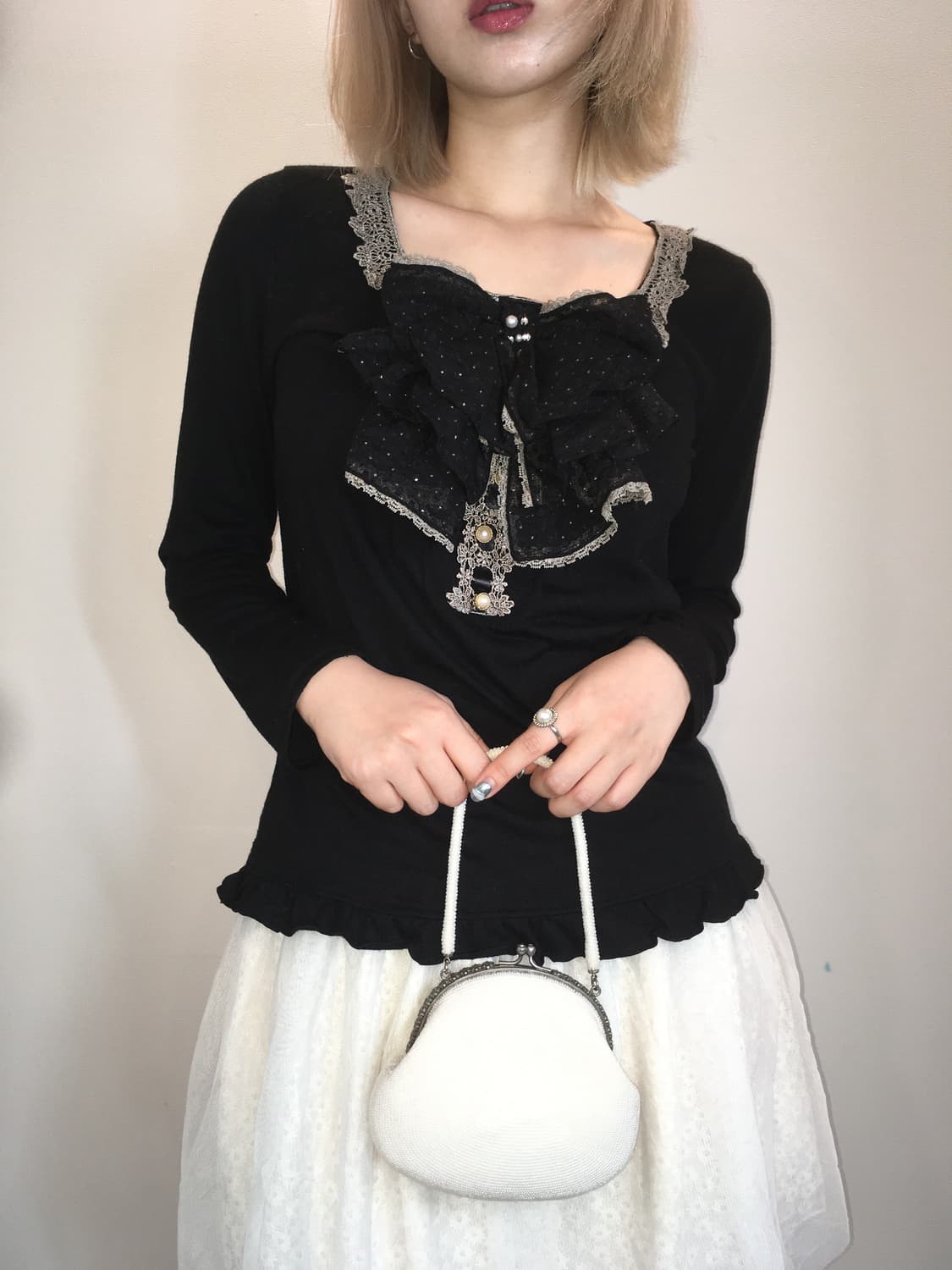 axes femme 액시즈팜 리본 프릴 티셔츠 상품이미지9