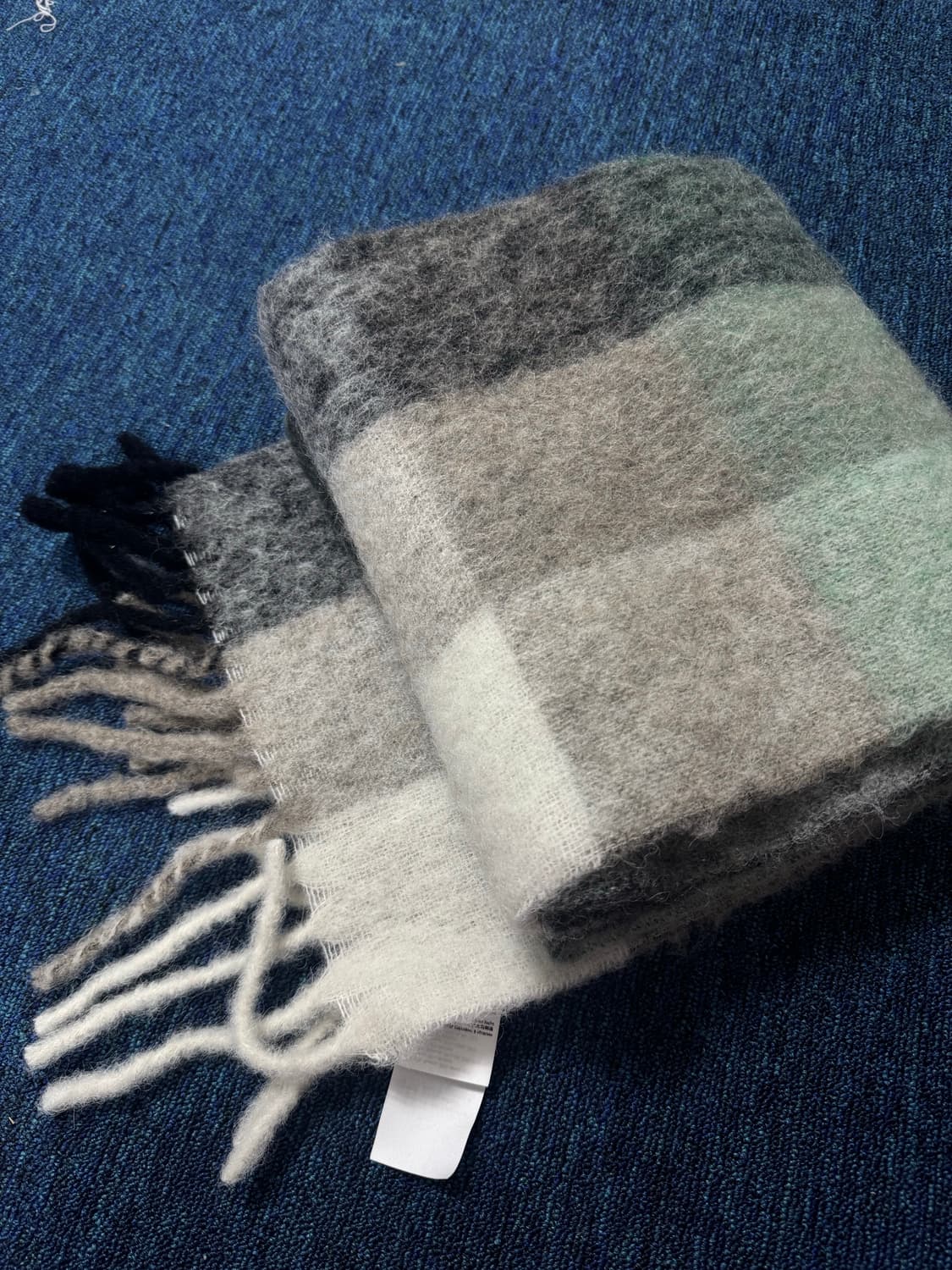 아크네스튜디오 목도리 상품이미지5