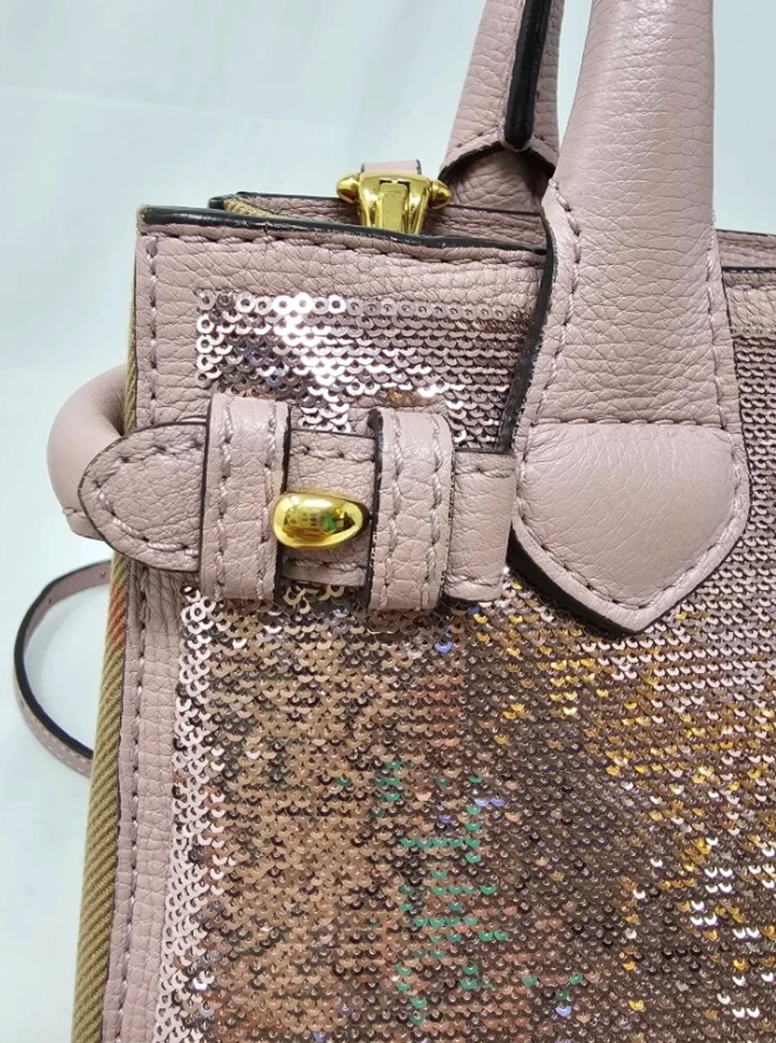 정품 버버리 베이비 배너 스팽글 토트백 크로스백 상품이미지3