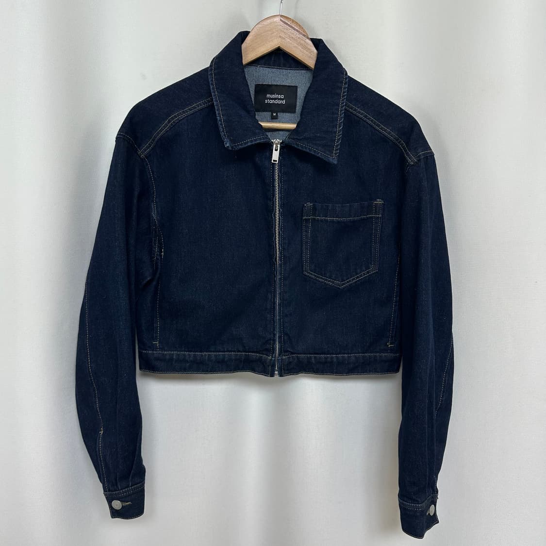   무신사스탠다드 여자 크롭 데님 청자켓 M 상품이미지1