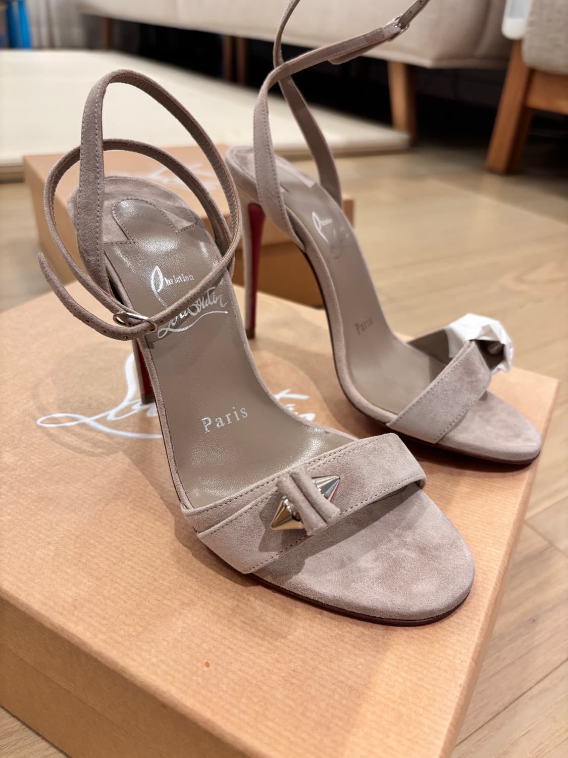 christian louboutin 베이직 누드힐35.5 (새상품) 상품이미지1