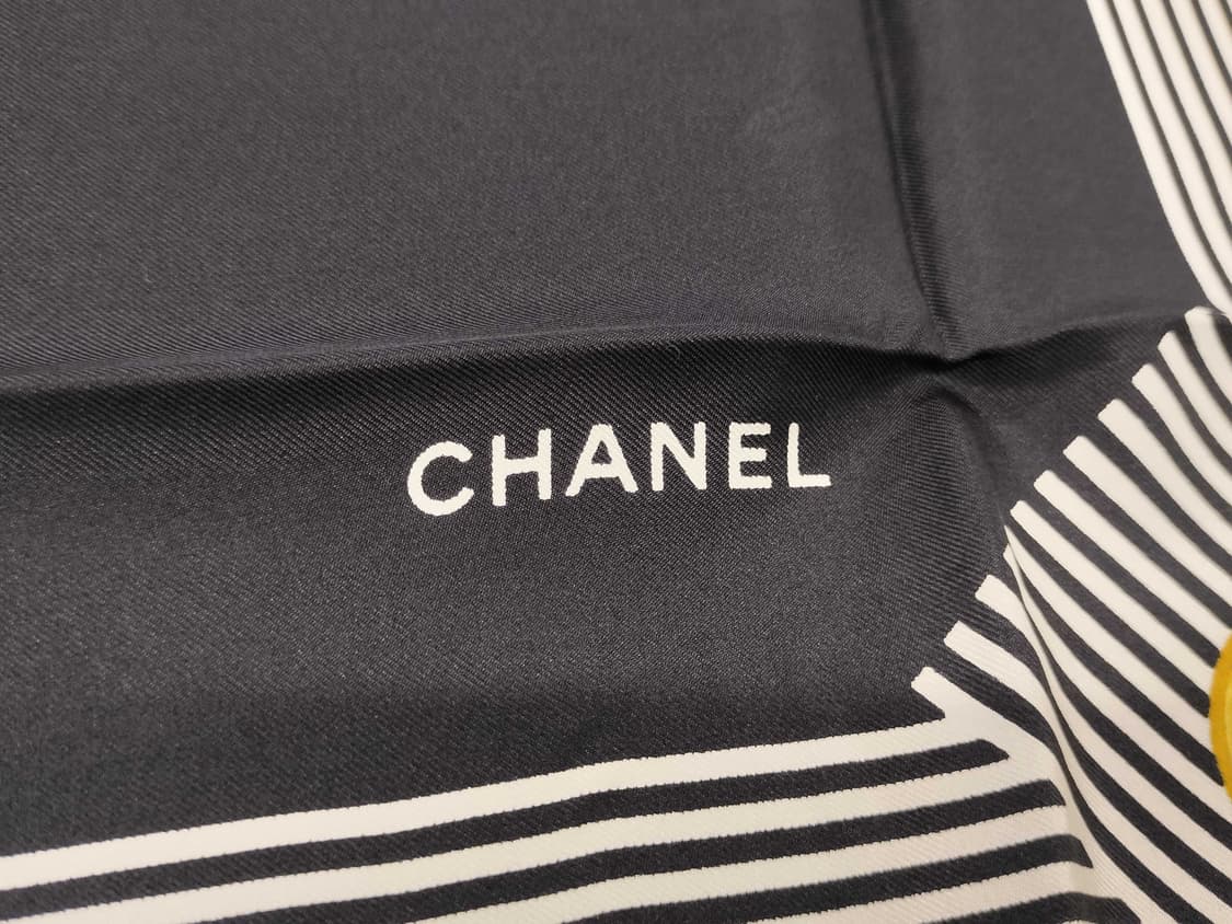 샤넬 실크 스카프 상품이미지3