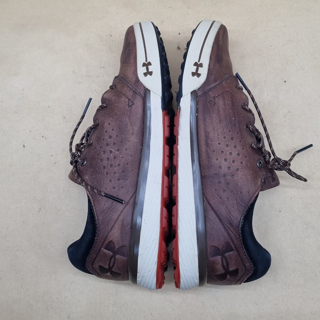 언더아머 하이브리드 남성골프화270 상품이미지5