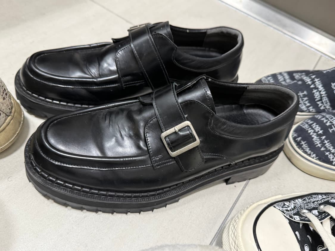 스니커즈 판매 상품이미지8