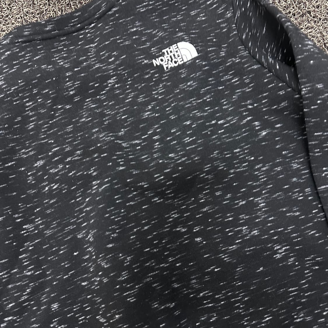 노스페이스 맨투맨 긴팔 블랙 90(S) 상품이미지7