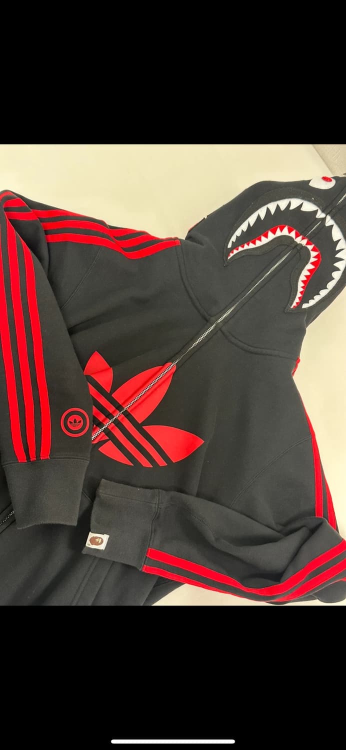 베이프 아디다스 샤크후드 L 상품이미지1