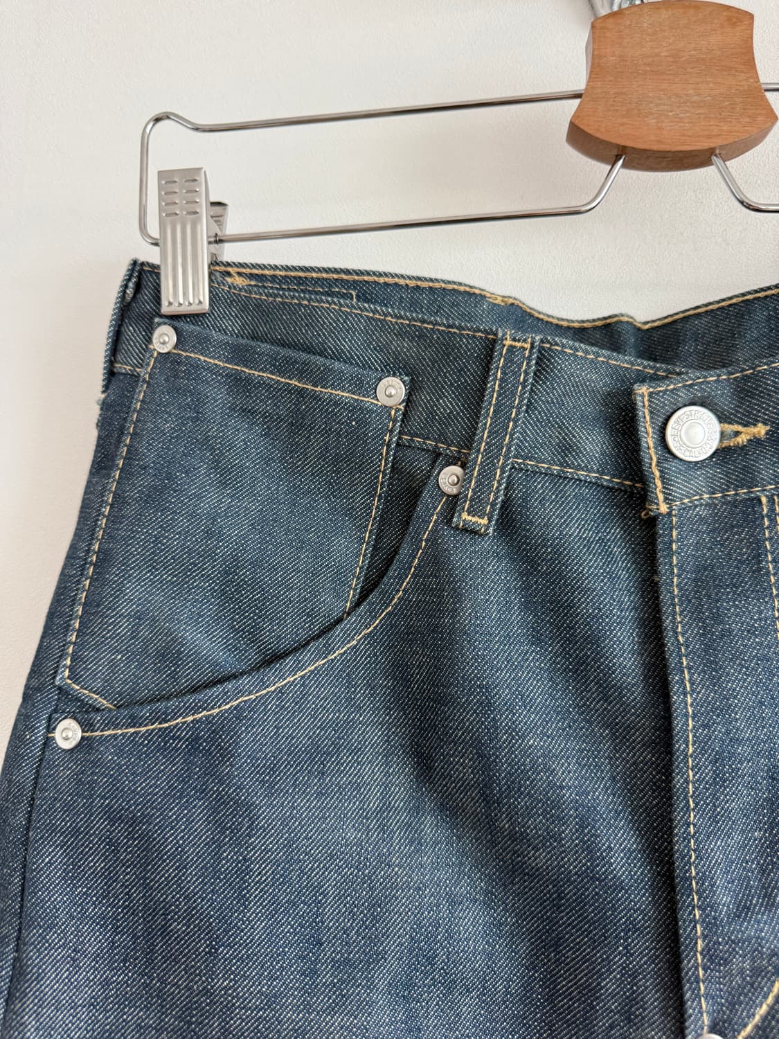 리바이스(Levi's) 엔지니어드진(데드스탁급, 버튼플라이&힌치백) 상품이미지4