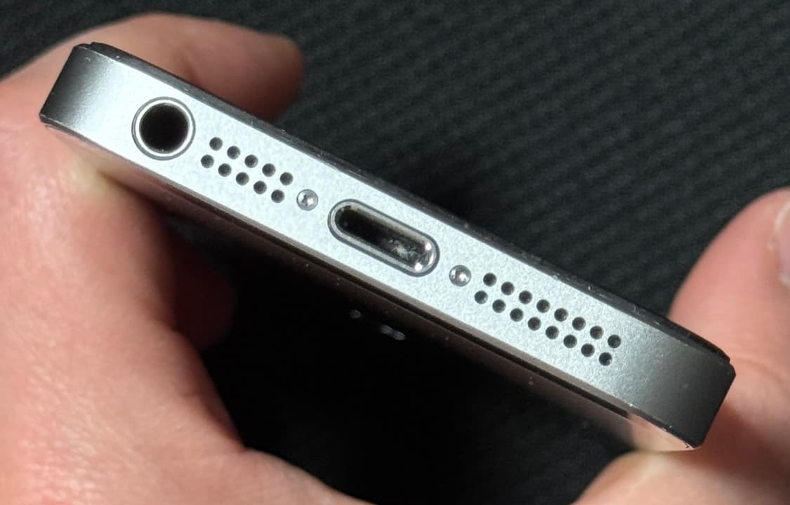 아이폰se1 128기가 스페이스그레이 카메라 무음 상품이미지5