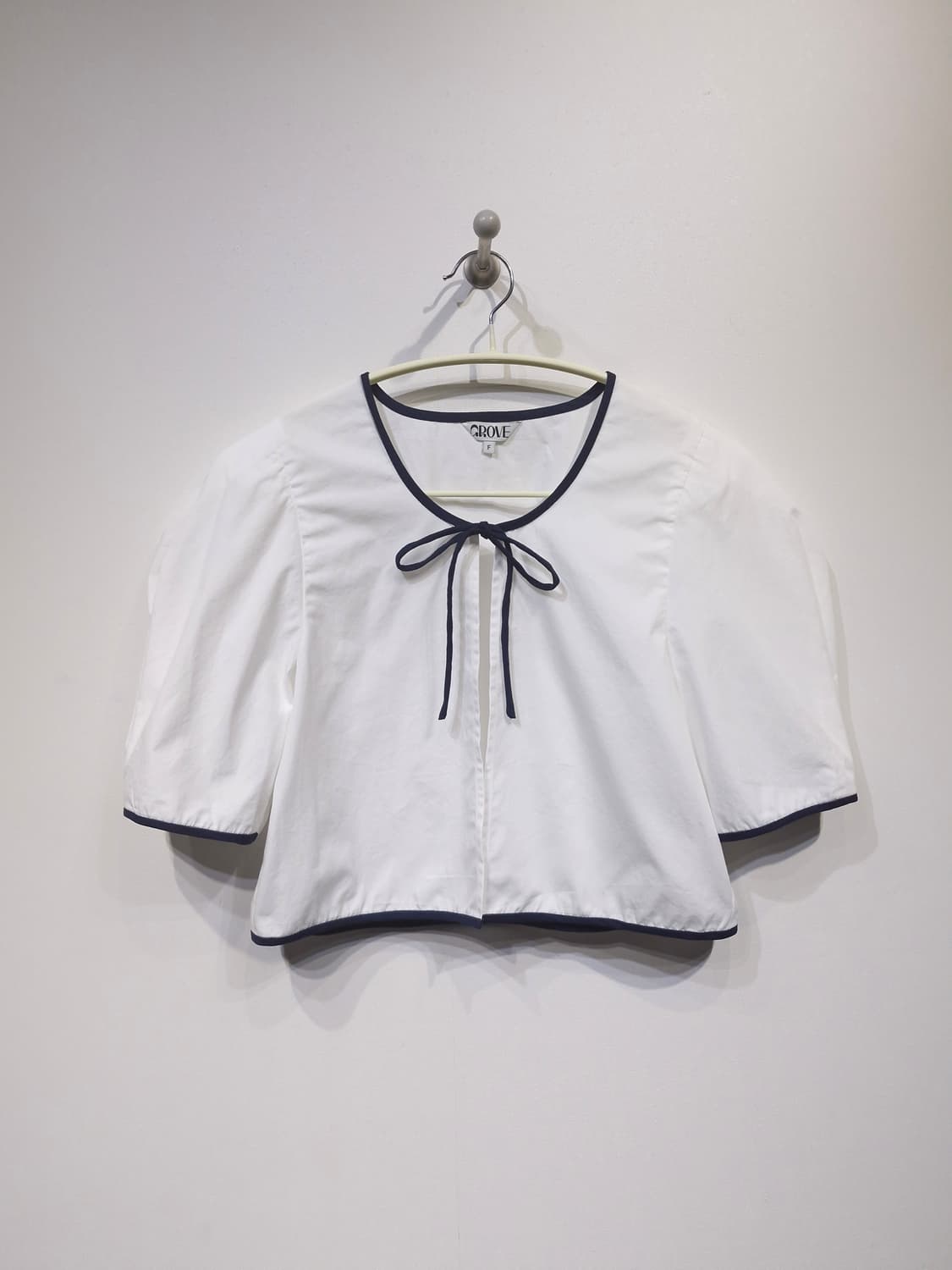 GROVE 그로브 22썸머 폰드 블라우스 상품이미지3