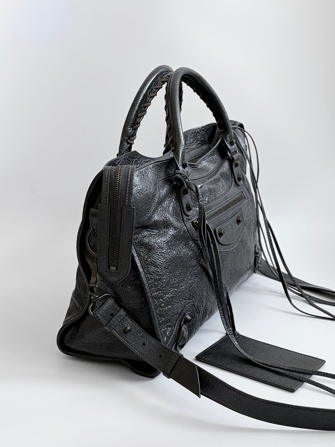 발렌시아가 클래식 시티백 미듐 판매합니다. 상품이미지3