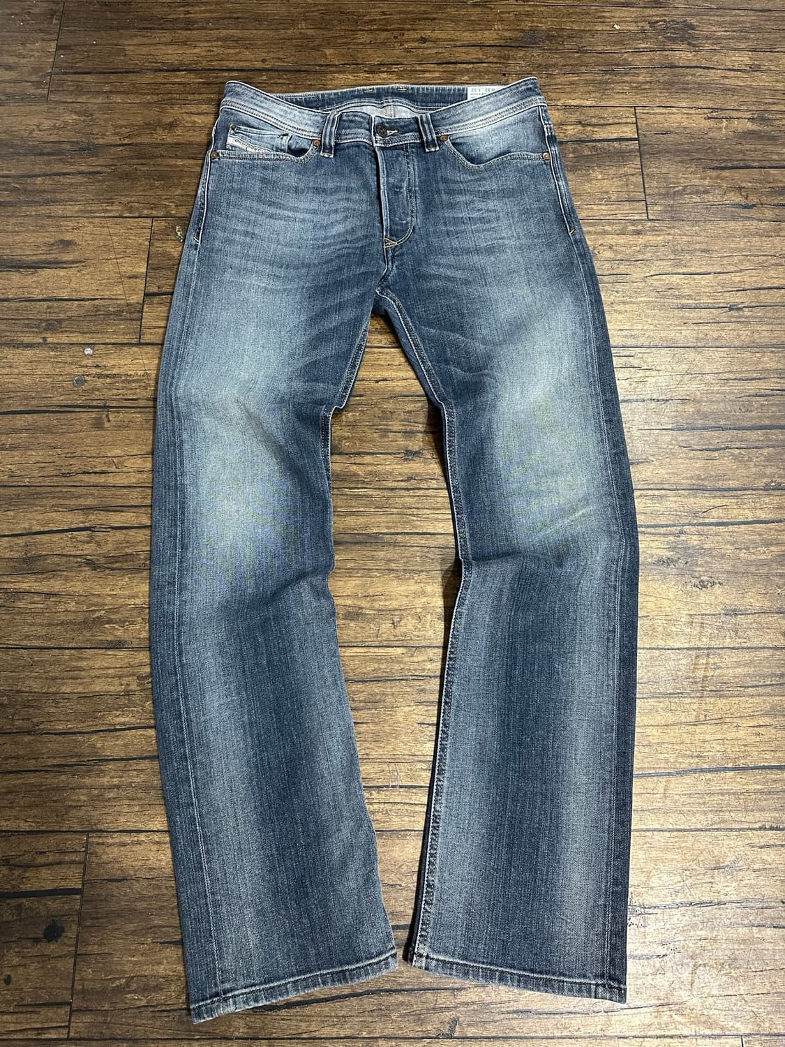 디젤 DIESEL VIKER 0885K 워시드 스트레이트 데님 팬츠 32 상품이미지1
