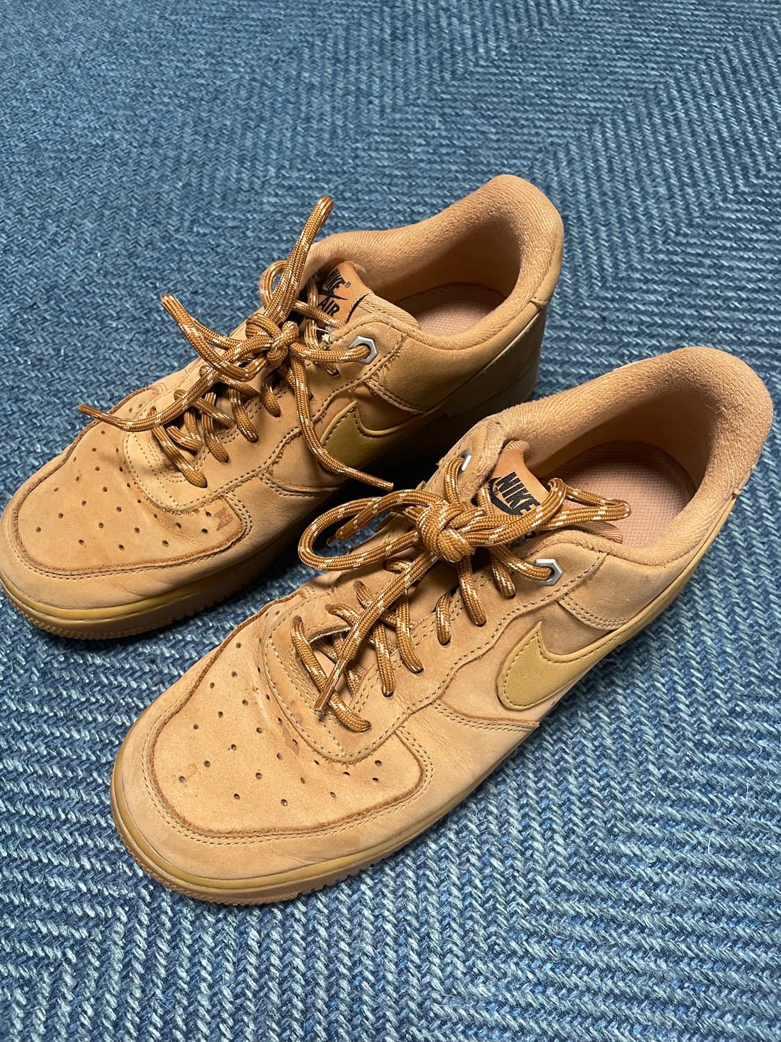 나이키 에어포스 1 07WB 플랙스 위트 된장포스 245 상품이미지3