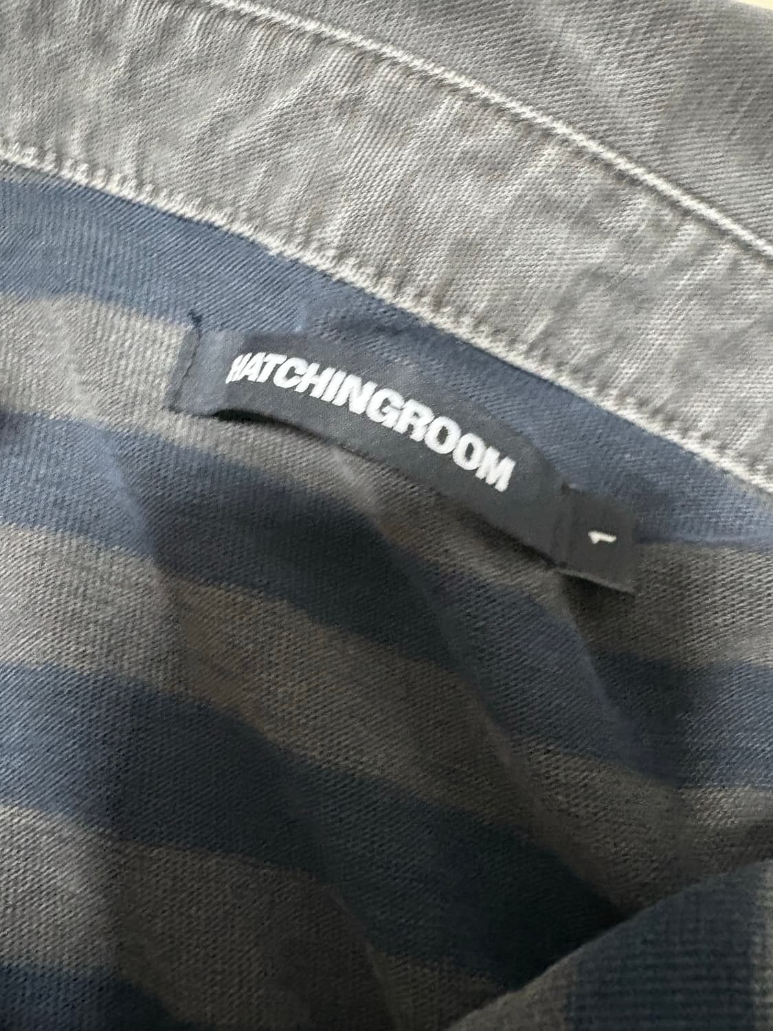 해칭룸 스트라이프 카라티 상품이미지3