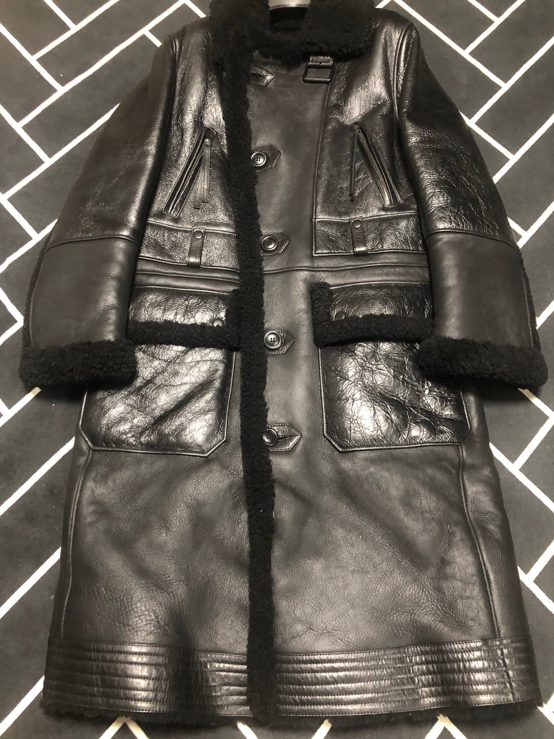 (새제품초특가)bon 본 리얼가죽 양털 시어링 무스탕 옴므/몽클레어스톤 상품이미지8