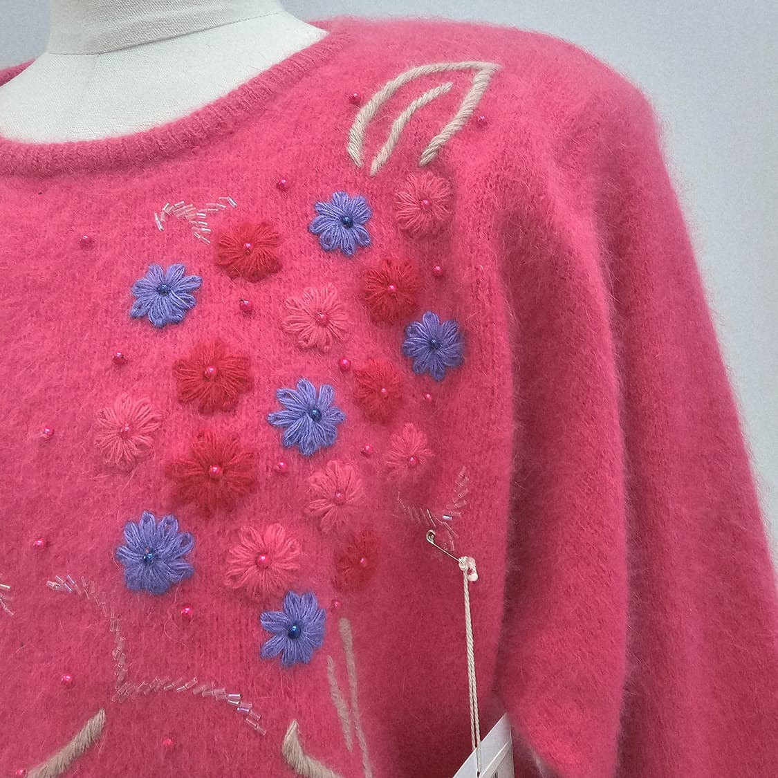 앙고라 핑크 플라워 자수 니트 상품이미지7