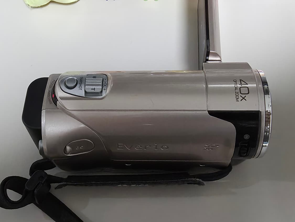 JVC 에버리오 GZ-HM670 연핑크 빈티지 캠코더 상품이미지3