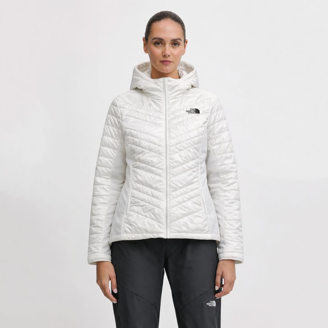 노스페이스 화이트 경량 패딩 - L     상품이미지1