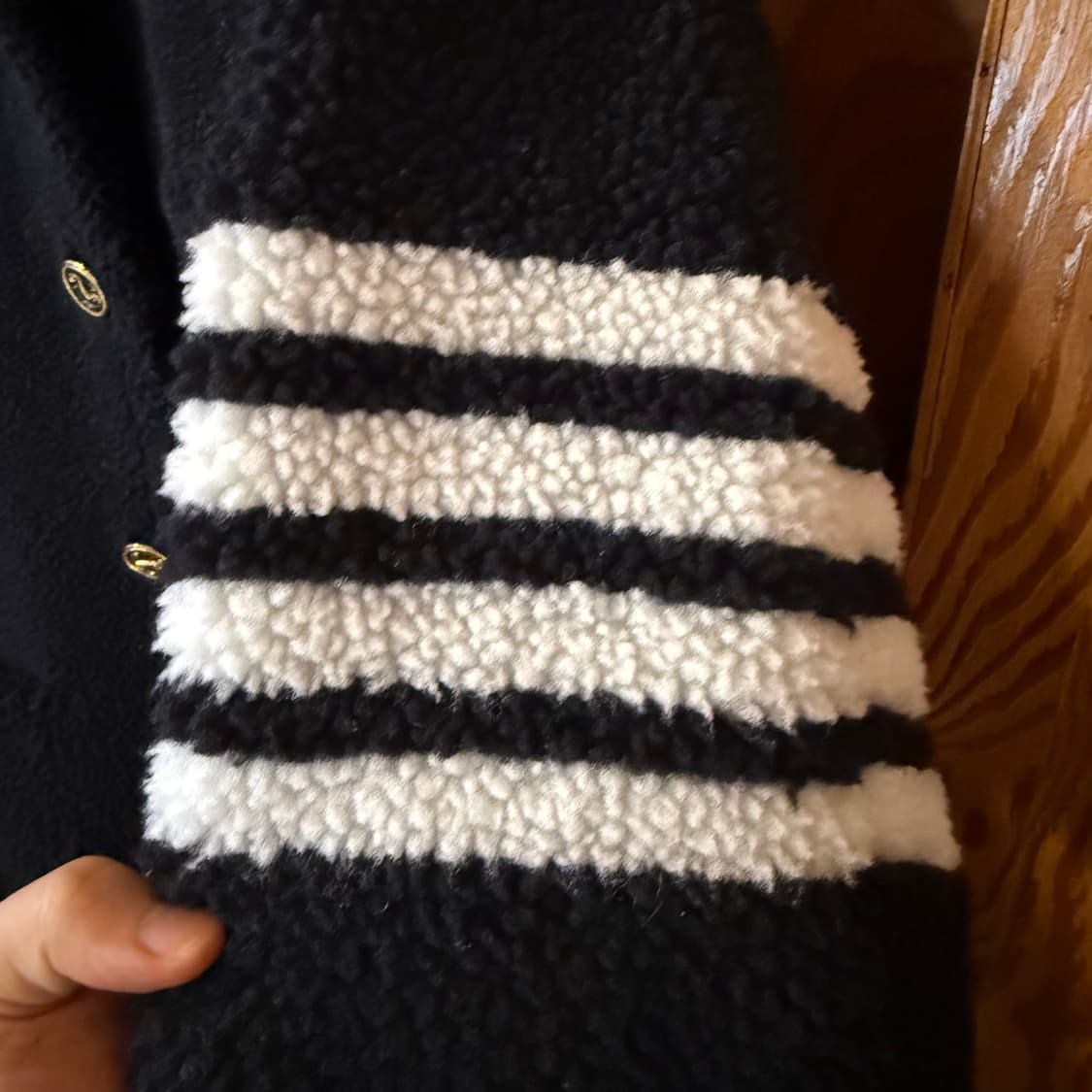 톰브라운 다이드 리버서블 시어링 무스탕 자켓  상품이미지4