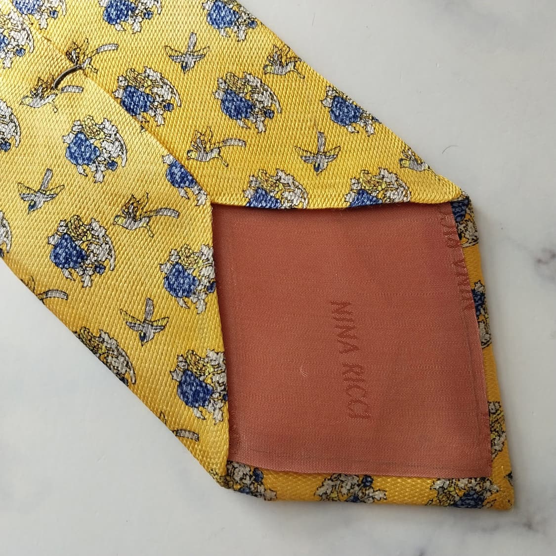 니나리치 실크 옐로우 새 모티브 넥타이 9.6cm A등급 K1942
 상품이미지5