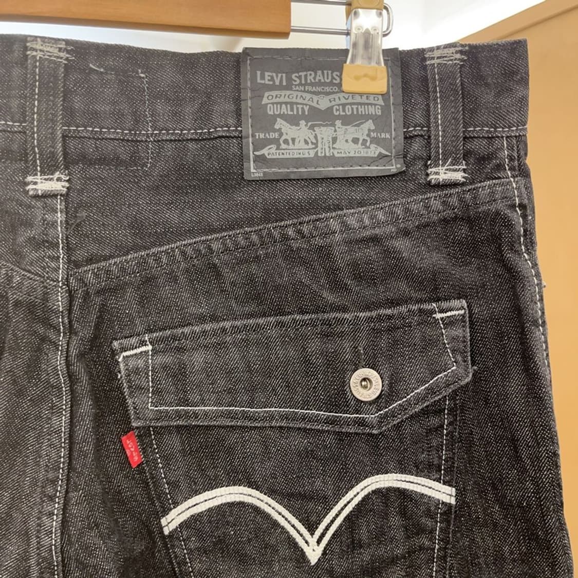 리바이스 569 루즈 스트레이트 블랙진 데님 청바지 33인치 C06270 상품이미지3