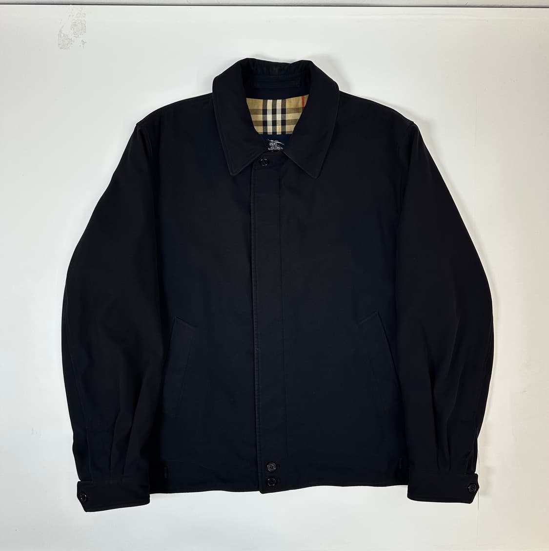버버리 비조 노바체크 폴리쉘 자켓 블랙  상품이미지2