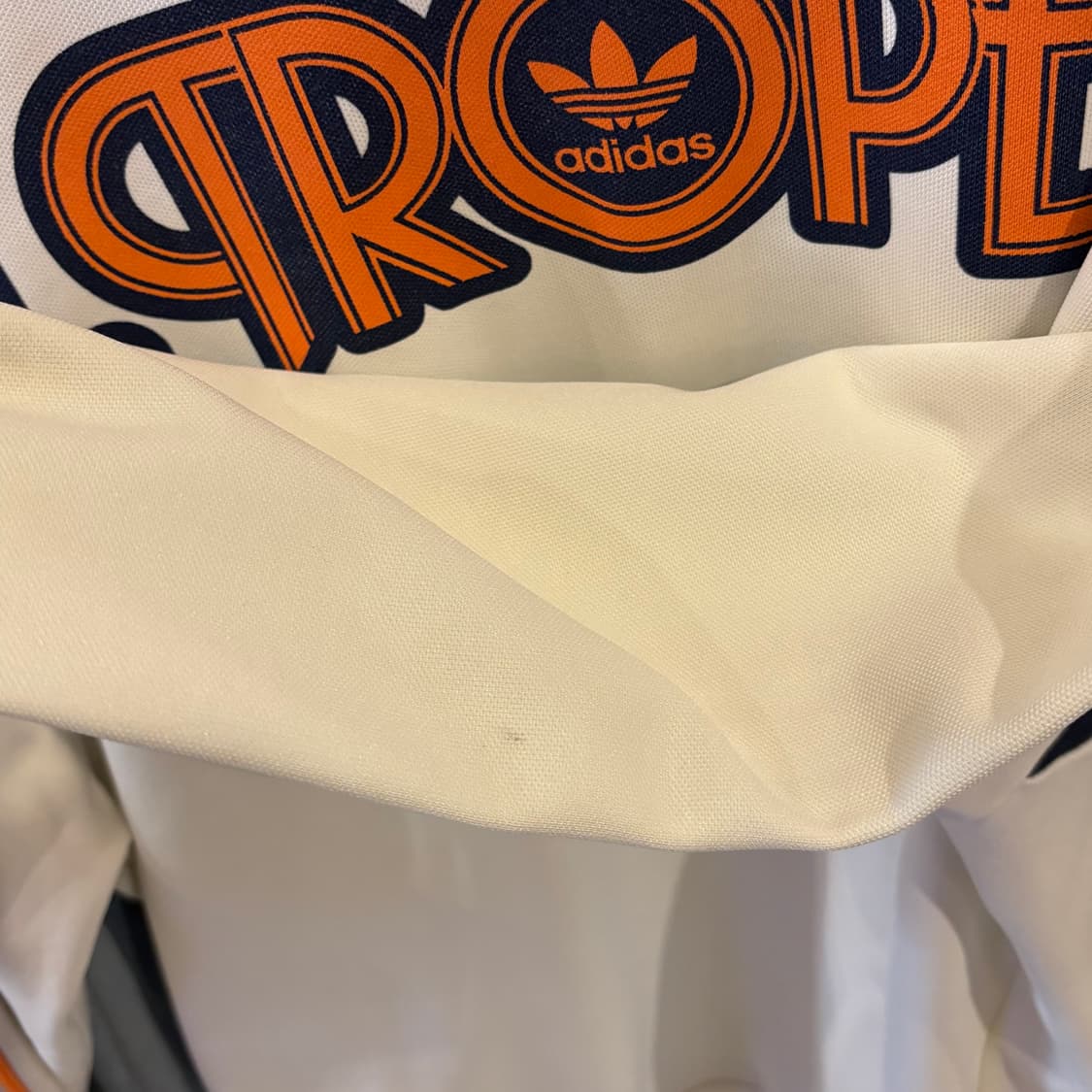 아디다스 오리지널스 세인트 트로페즈 트랙탑 져지 상품이미지8