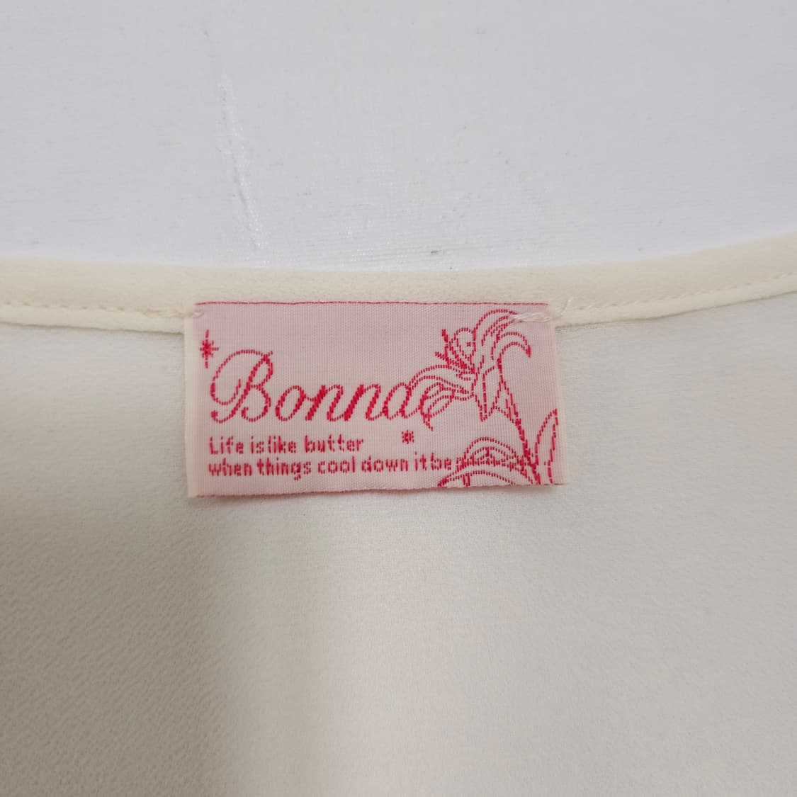 Bonnae 본네 레이스업 쉬폰 블라우스 상품이미지4