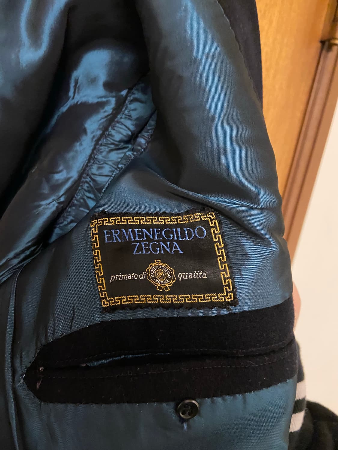 에르메네질도제냐 원단 싱글코트 상품이미지4