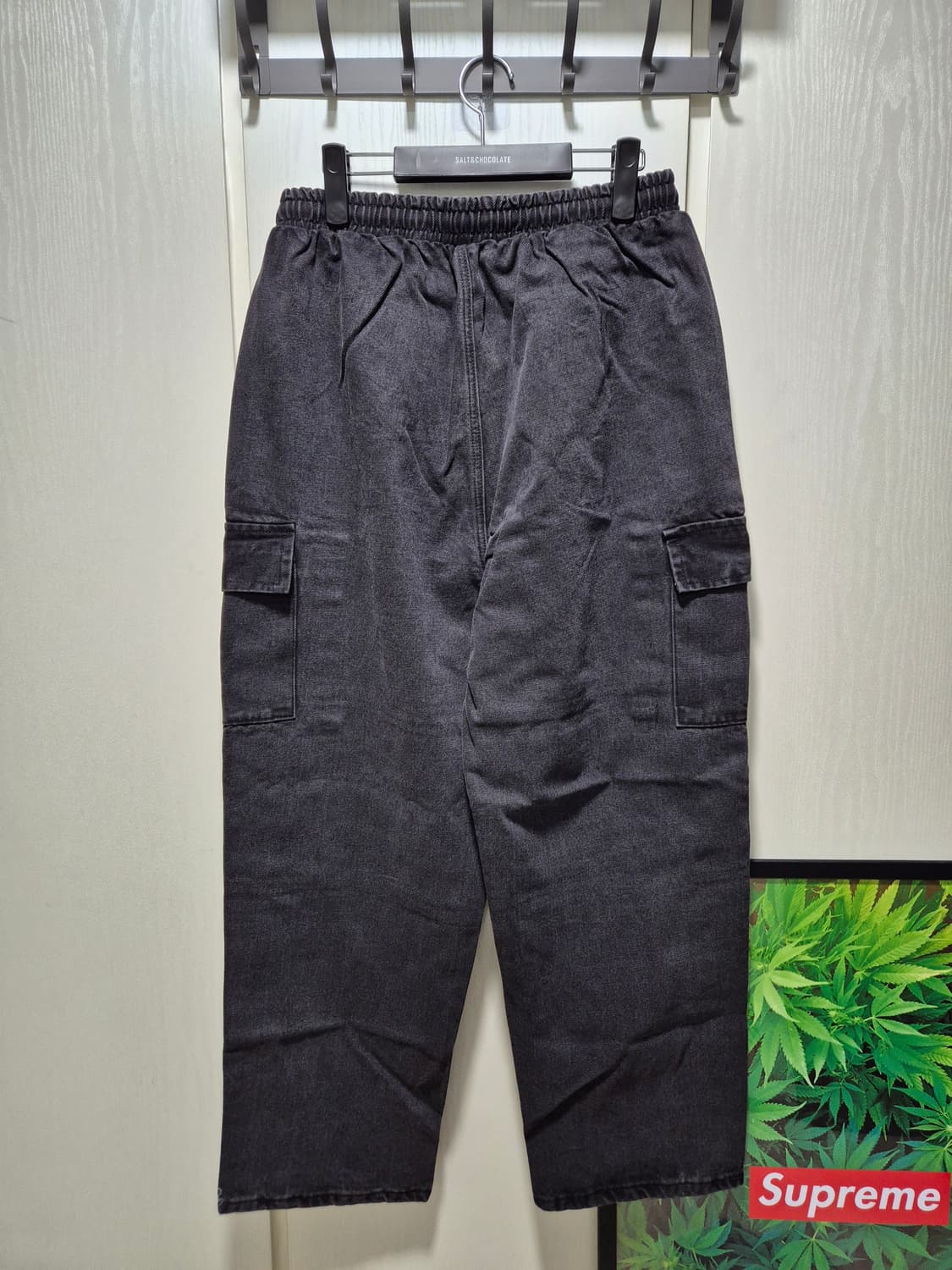 (세일)(새상품)워싱 데님 카고 조거 팬츠. 블랙 상품이미지10