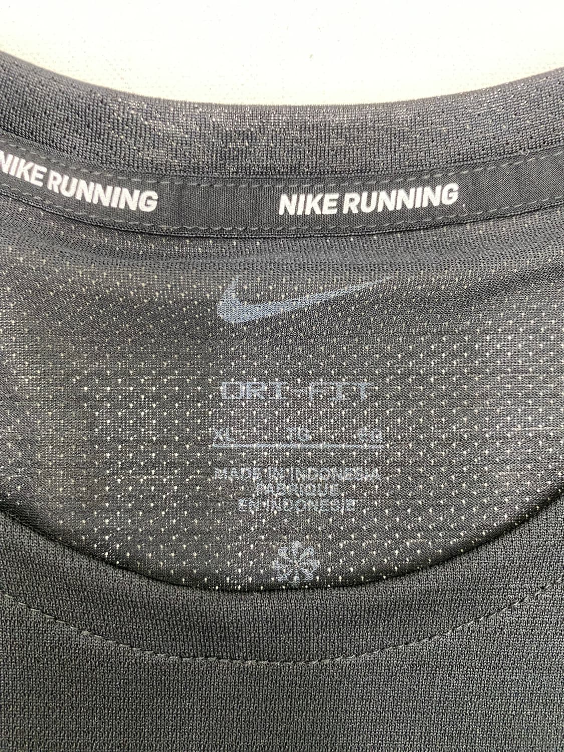 나이키 드라이핏 러닝 반팔 티셔츠 XL 상품이미지3