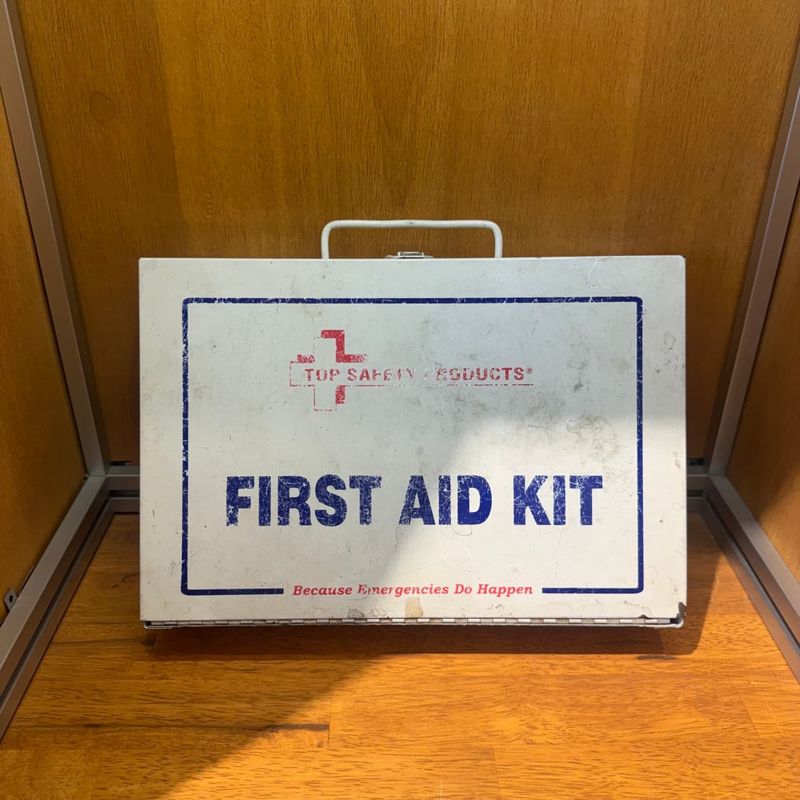 TOP SAFETY PRODUCTS First Aid Kit 상품이미지1