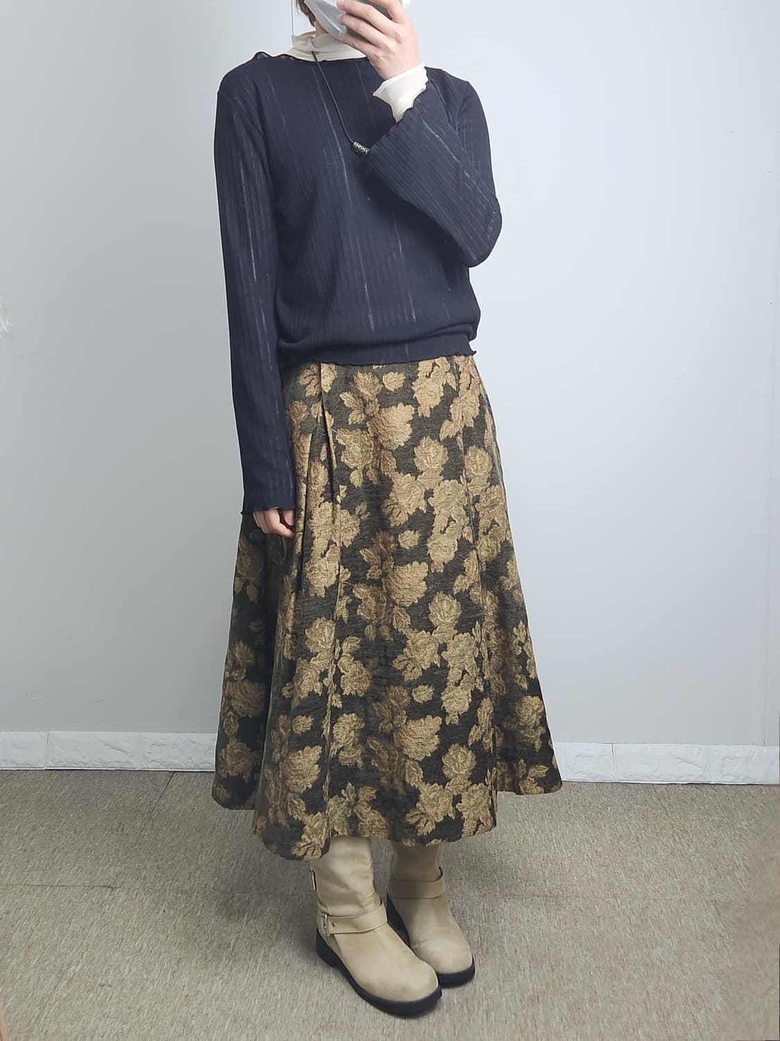 플로럴 핀턱 롱 스커트 상품이미지3