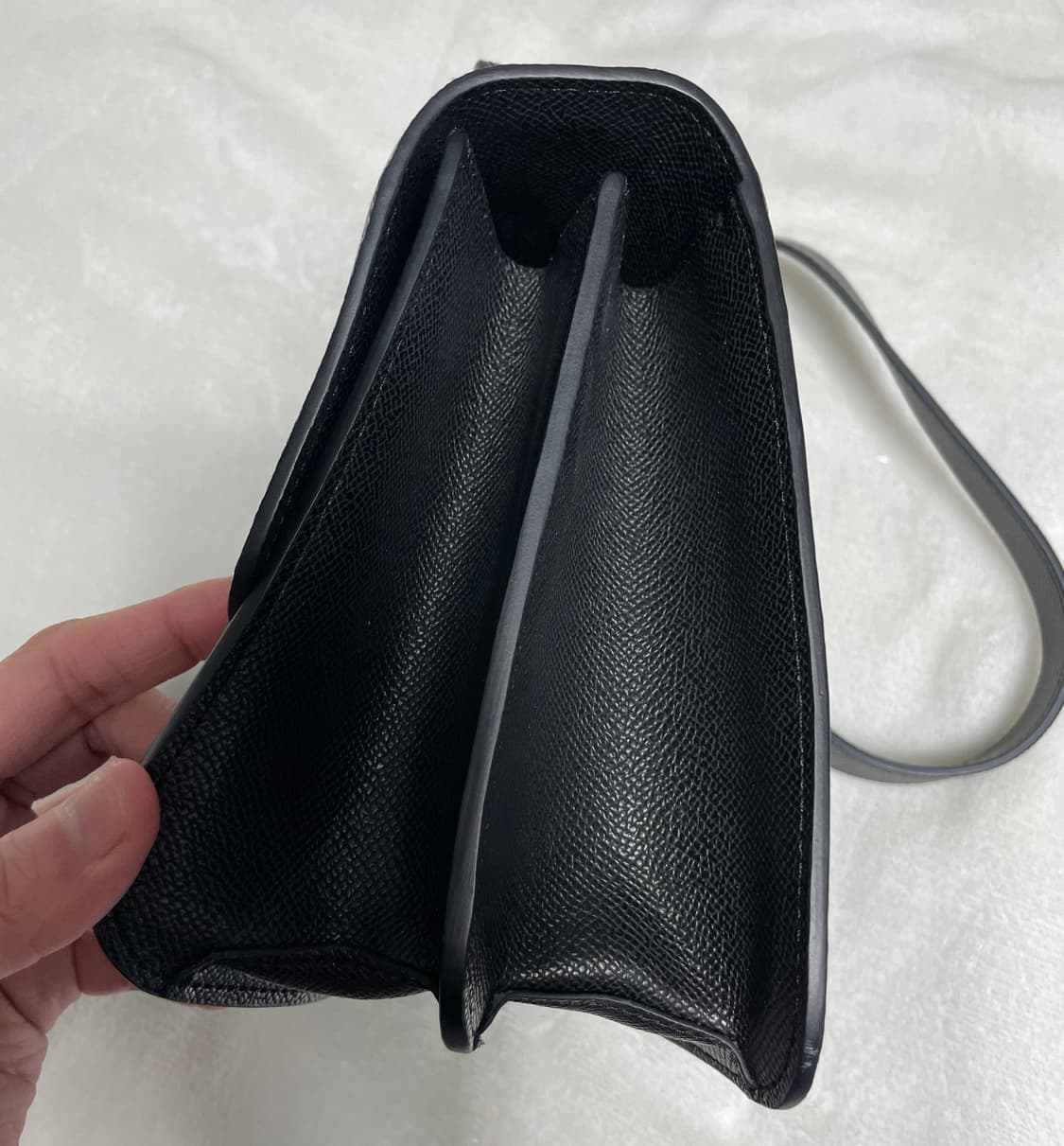 [급처] 발렌티노 가라바니 브이슬링 스몰 숄더백 블랙 정품 상품이미지6