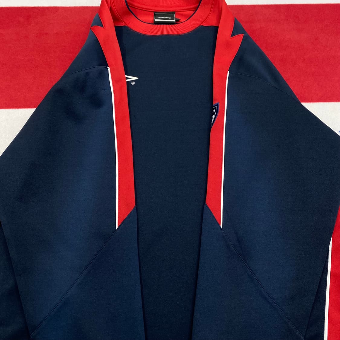 엄브로 맨투맨 100 상품이미지4