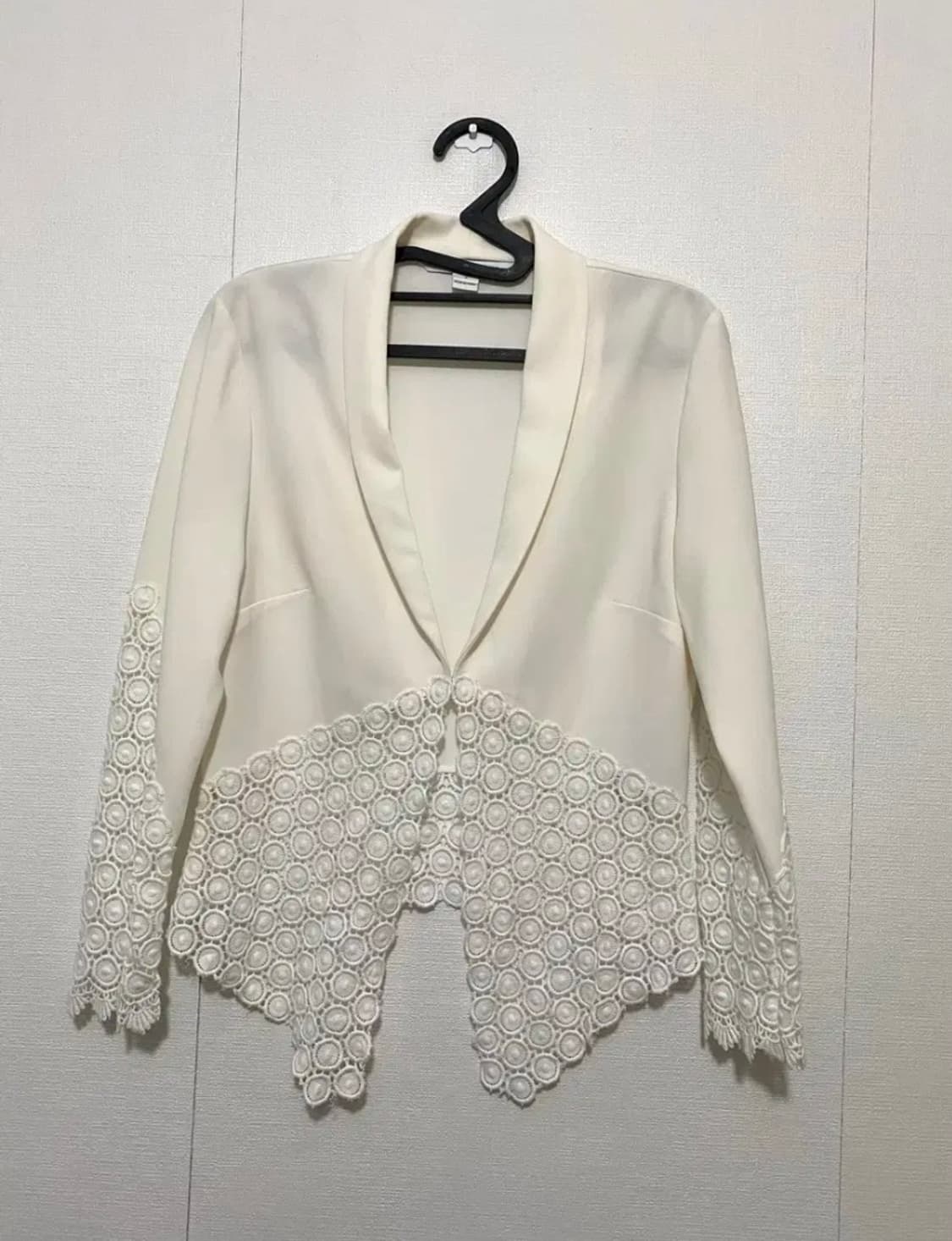 다이앤본퍼스텐버그 레이스 자켓 상품이미지1