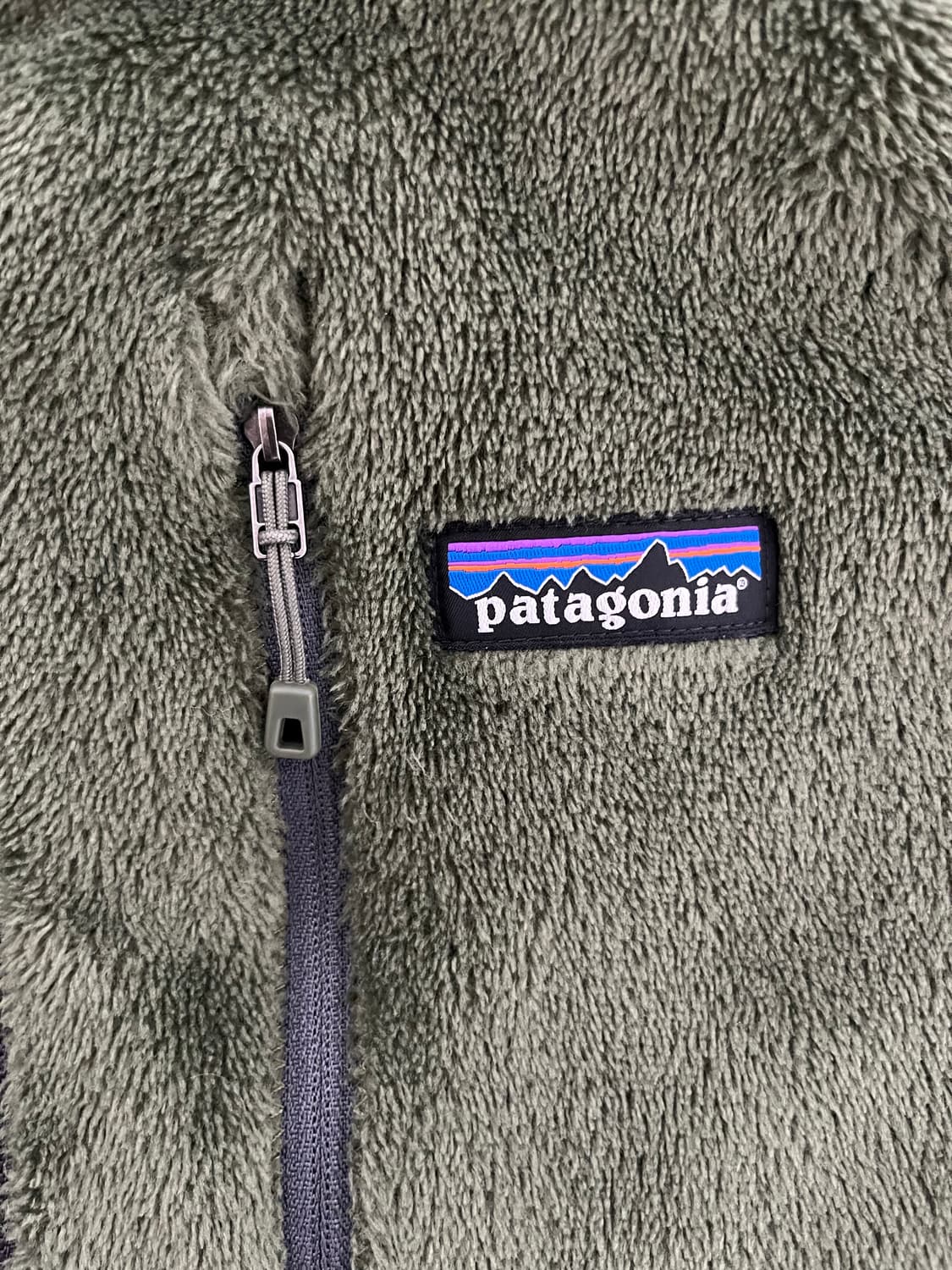 [판매] Patagonia R1 카키컬러 L사이즈 상품이미지2