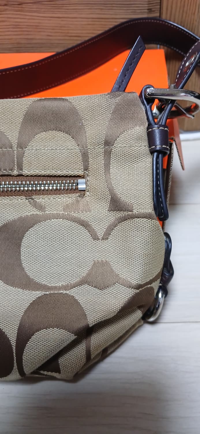 코치 숄더백  상품이미지10