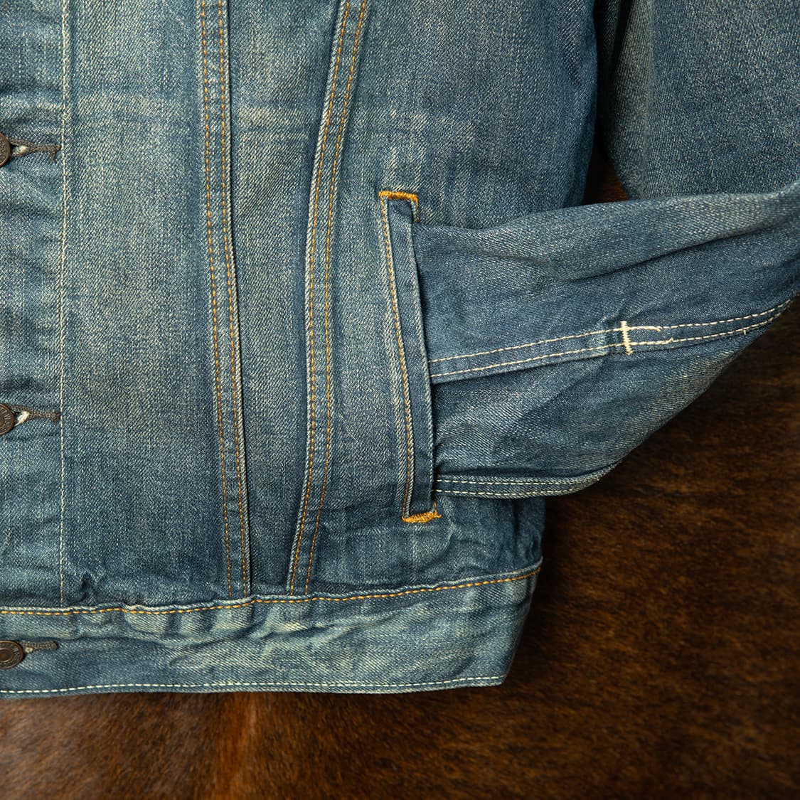 [105] 리바이스 72334-0058 데님 트러커 자켓 MO-2534  상품이미지4