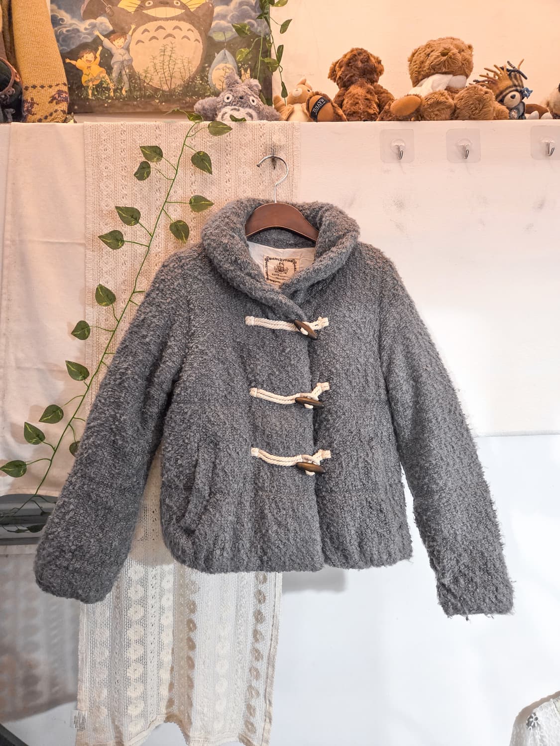 earth music 부클 떡볶이 패딩 상품이미지1