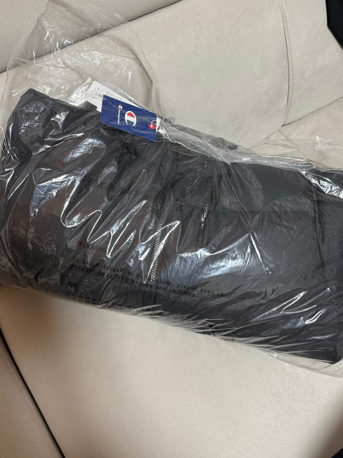 챔피온 블랙 패딩 새상품 팝니다 상품이미지1