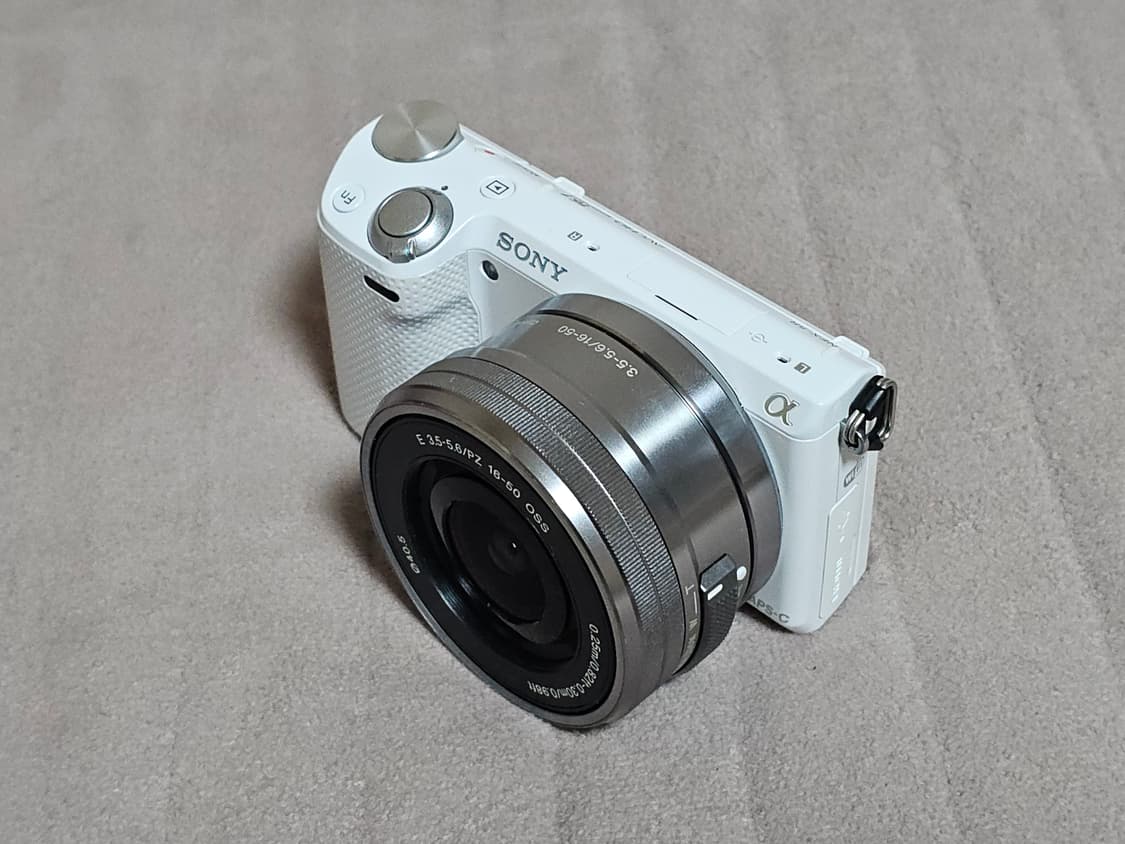 소니 NEX-5R 미러리스 카메라 화이트 상품이미지4