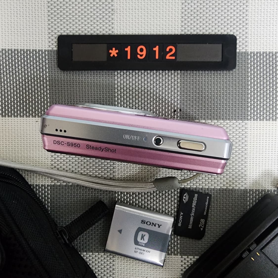 소니 사이버샷 DSC-S 950 디지털카메라 파우치포함 상품이미지3