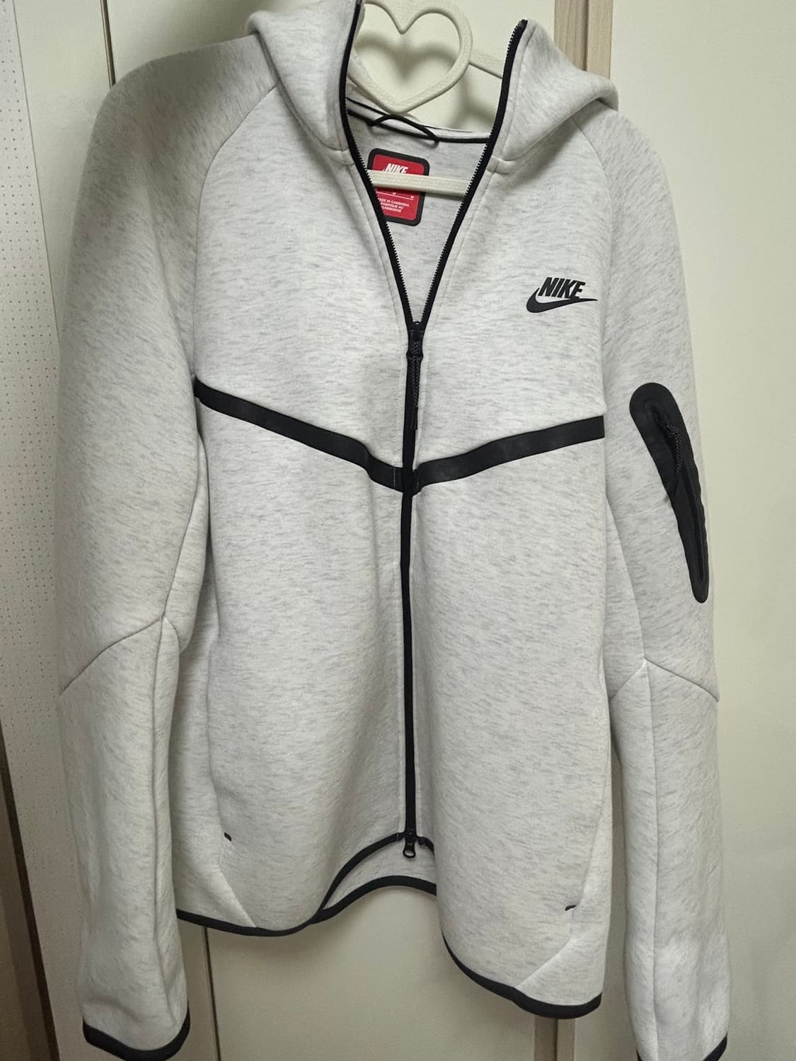 나이키 테크팩 화이트 M 상품이미지1